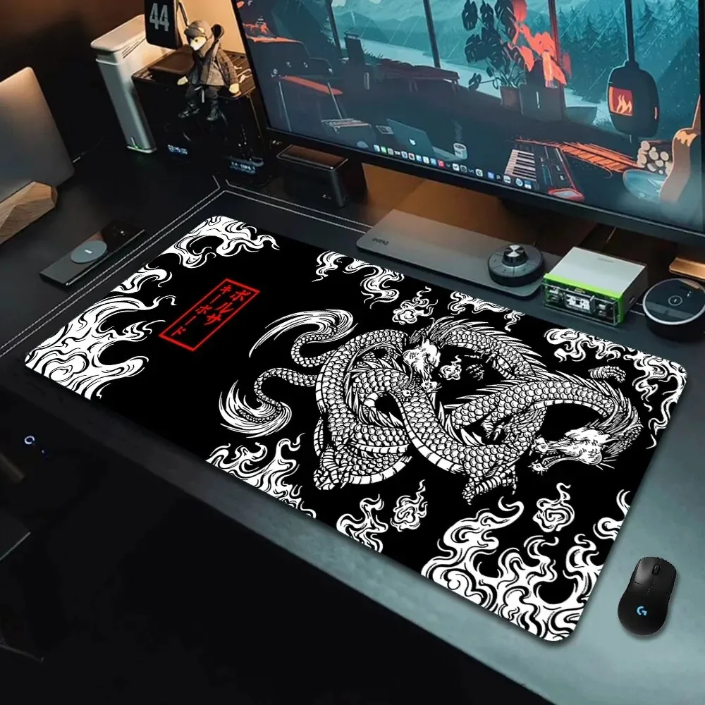 Gaming Keyboard Nearby - Japanse Dragon Gaming Muismat, Snelle Bureaumat,